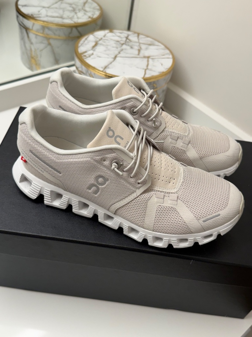 On Cloud 5 running shoes - Picture 4 of 5